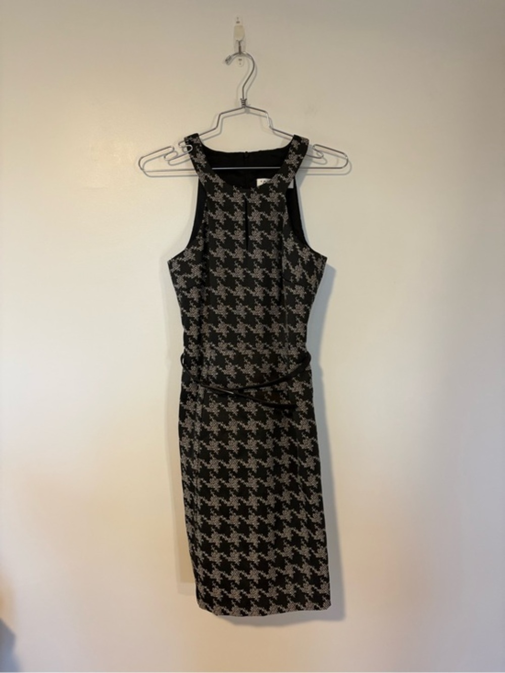 NWT Trina Turk Black & White Houndstooth Sheath Dress sz 0